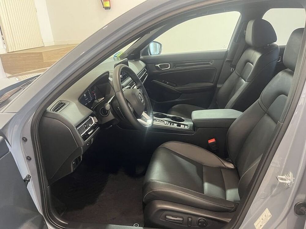 Honda Civic E: Hev 2.0 i-MMD CVT Advance