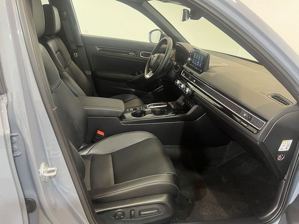 Honda Civic E: Hev 2.0 i-MMD CVT Advance