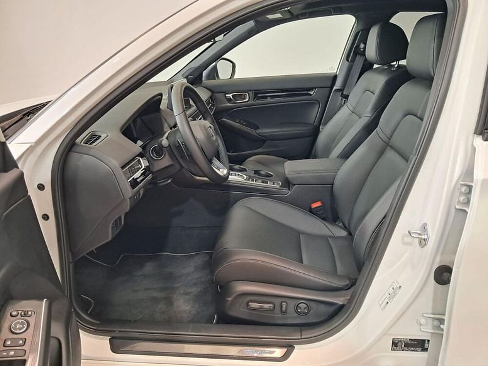 Honda Civic E: Hev 2.0 i-MMD CVT Advance