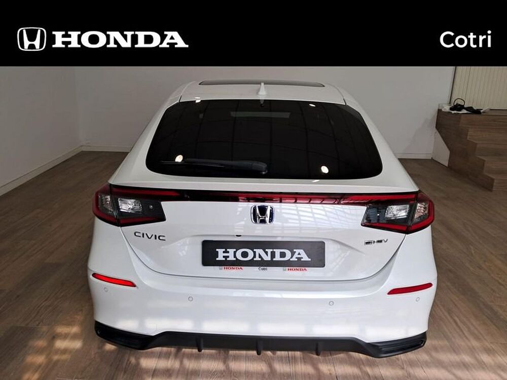 Honda Civic E: Hev 2.0 i-MMD CVT Advance