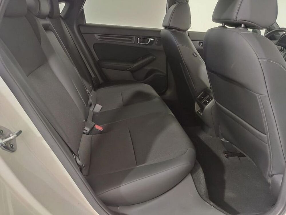 Honda Civic E: Hev 2.0 i-MMD CVT Sport