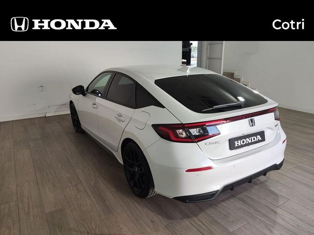 Honda Civic E: Hev 2.0 i-MMD CVT Sport