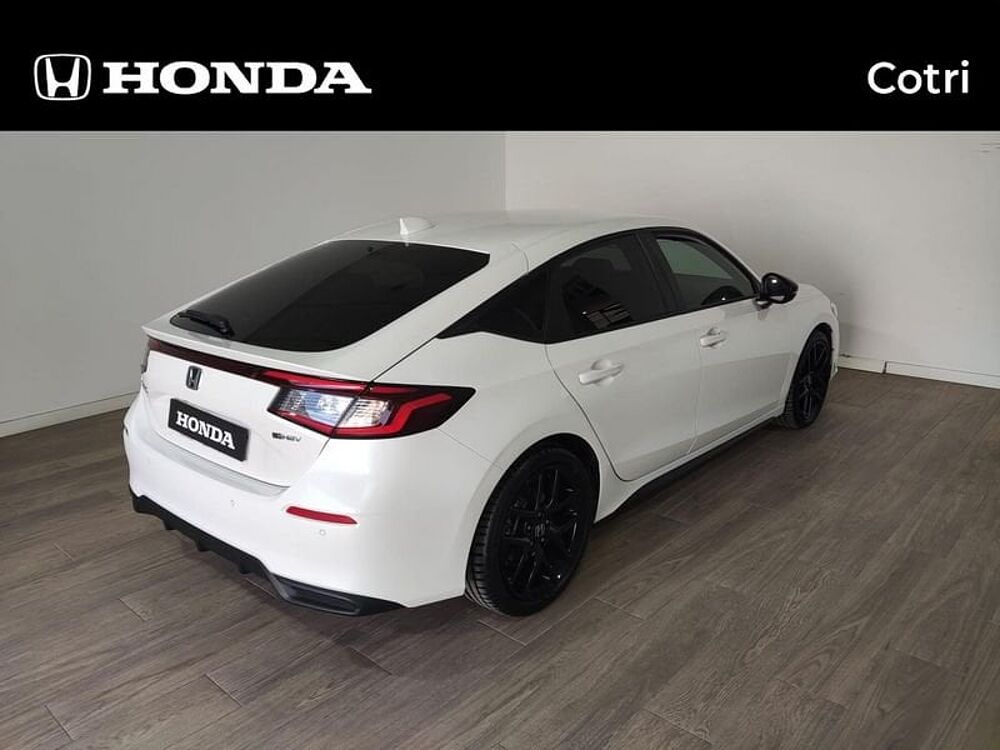 Honda Civic E: Hev 2.0 i-MMD CVT Sport