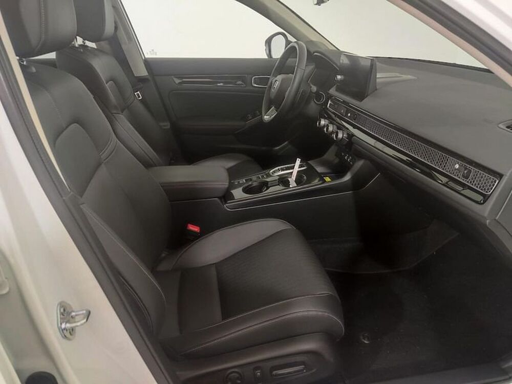 Honda Civic E: Hev 2.0 i-MMD CVT Advance
