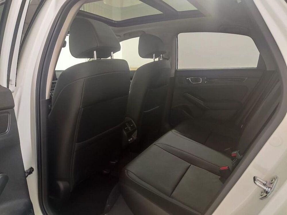 Honda Civic E: Hev 2.0 i-MMD CVT Advance