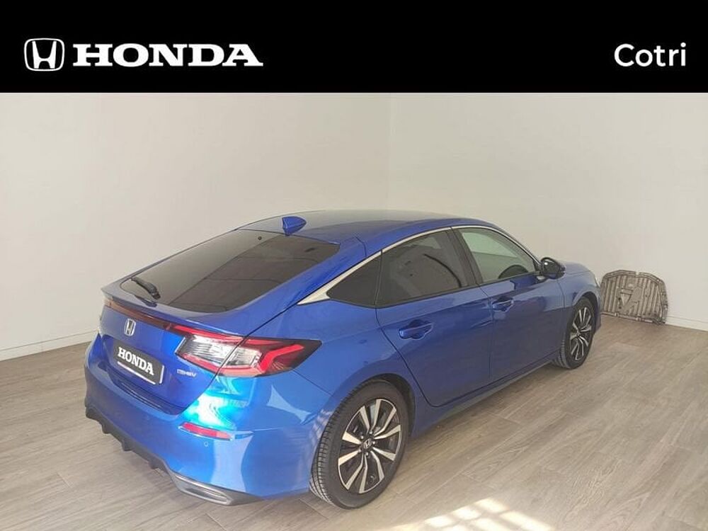 Honda Civic E: Hev 2.0 i-MMD CVT Elegance
