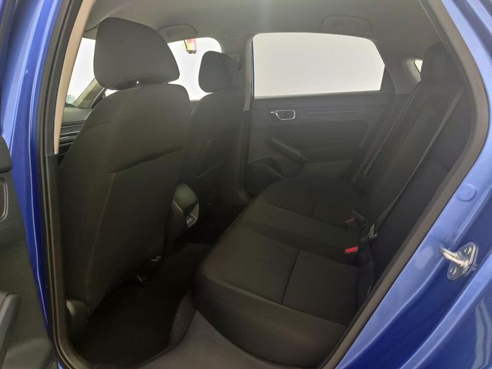 Honda Civic E: Hev 2.0 i-MMD CVT Elegance