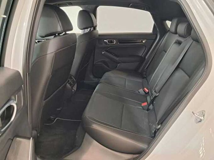 Honda Civic E:Hev 2.0 i-MMD CVT Advance