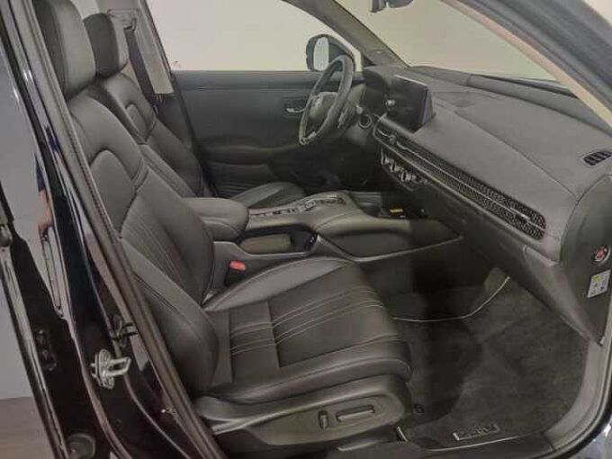 Honda ZR-V 2.0 i-MMD 4x2 CVT Advance