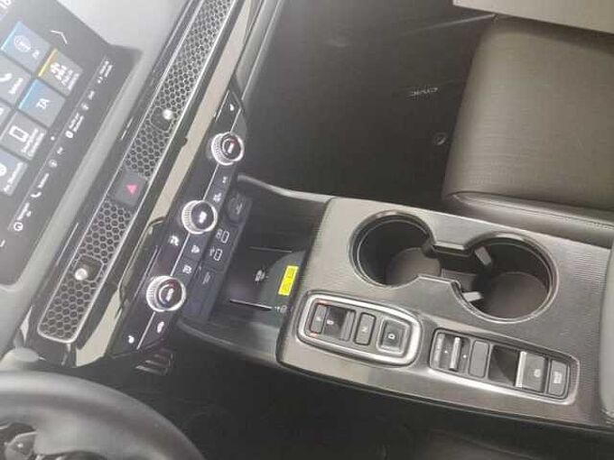 Honda Civic E:Hev 2.0 i-MMD CVT Advance